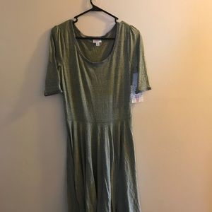 New Lularoe Nicole Medium